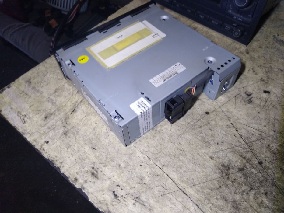 Zmieniarka CD Audi A4 b7 b6 oryginał