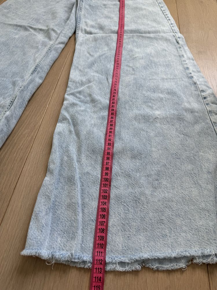 Джинси wide leg bershka 38р