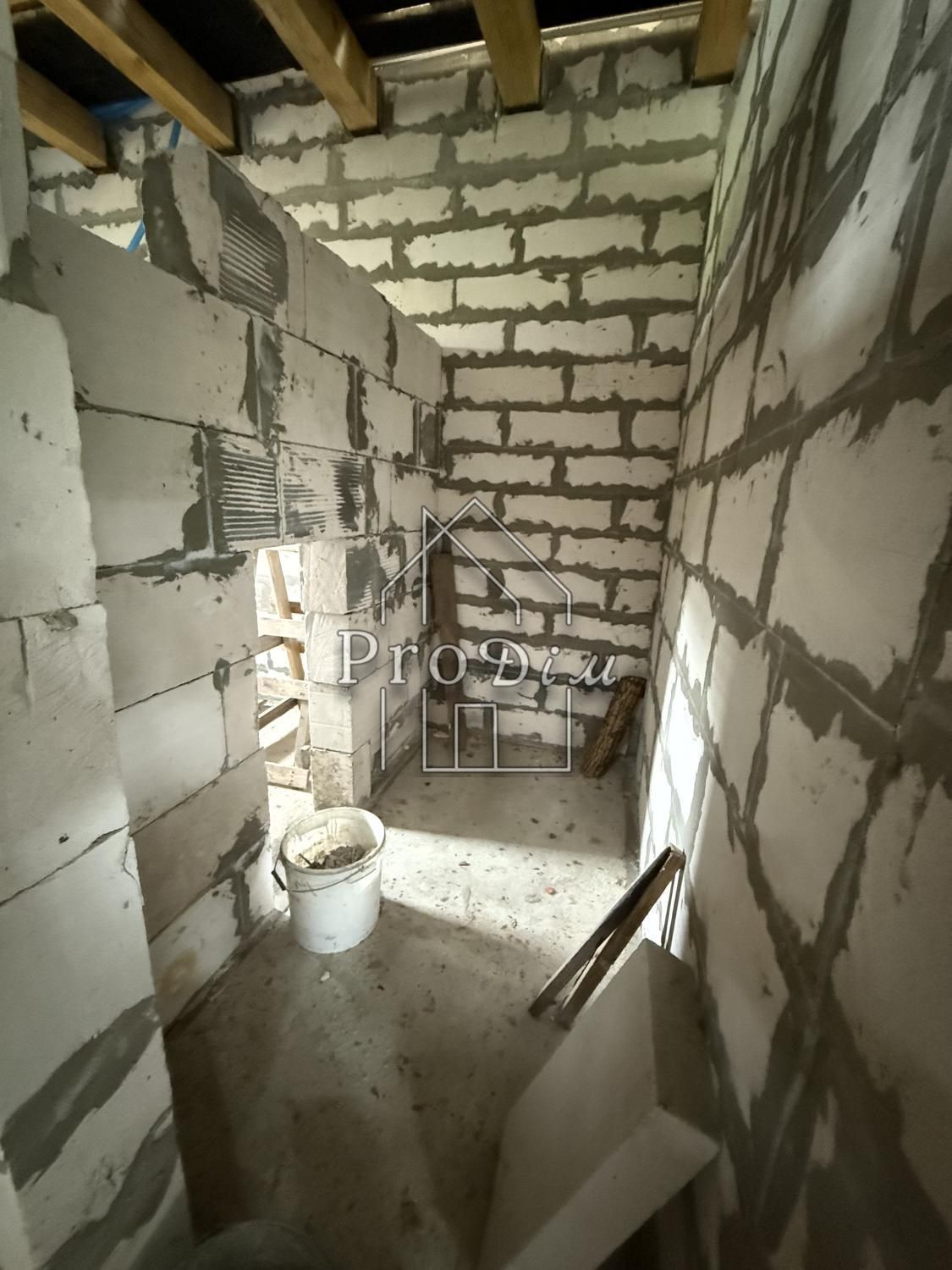 Продажу будинку, Глеваха, Вул. Фастівська 120 кв.м.Недобудова