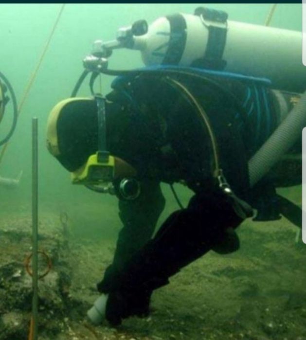 Водолаз услуги 24/7 дайвер ныряльщик.  Водолазні послуги.