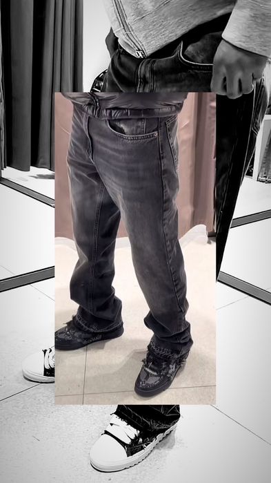 Zara джинси flared flare В НАЯВНОСТІ