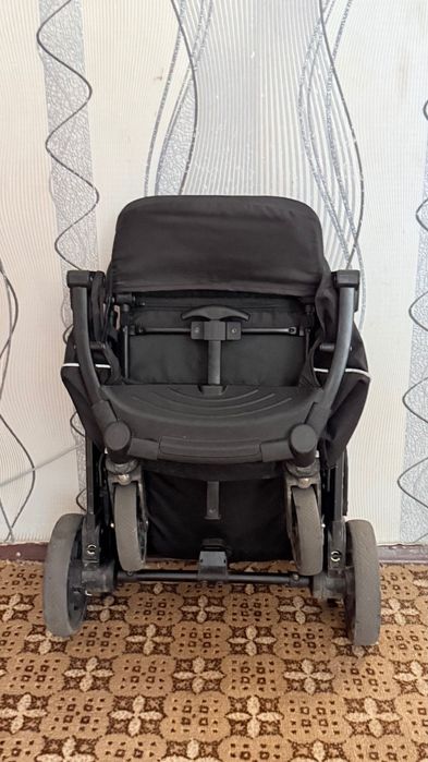 Коляска прогулянка стан ідеальний