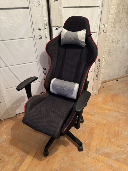 Fotel gamingowy DXRACER 1 Formula - czarny/czerwony dla gracza gracz