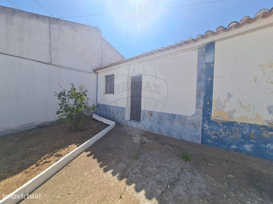 Moradia T2 para venda