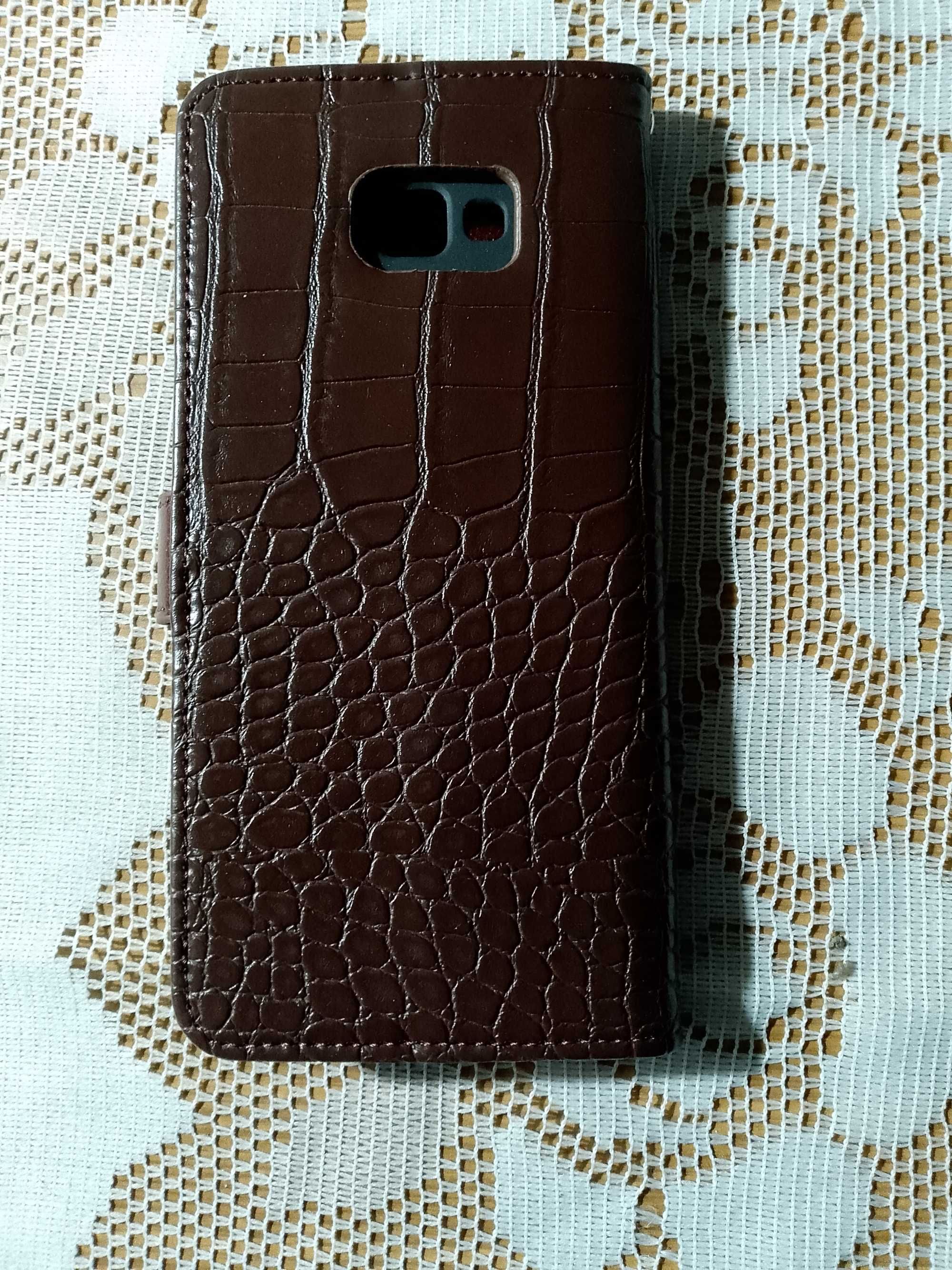 Etui na telefon z klapką ze skóry ekologicznej.Nowe