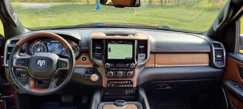 RAM LONGHORN 1500 5,7 Crew Cab Benzyna + LPG