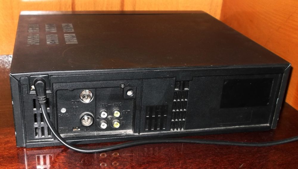 Видеоплейер (записывающий) "Panasonic"