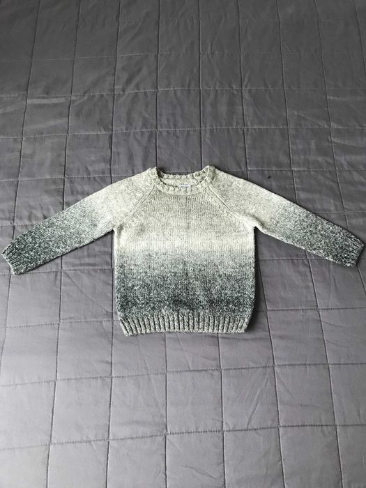 Elegancki sweter dla chłopca 80 jak nowy cieniowany szary na święta