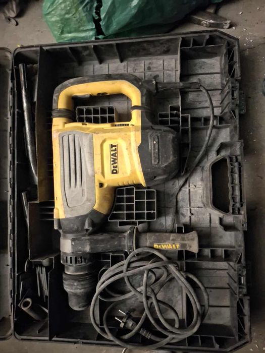 Młot udarowy sds max Dewalt D25773