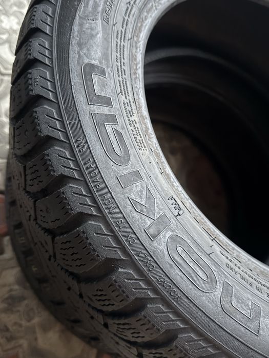 205 60 15 Nokian пара зимняя резина 205/60R16 зима