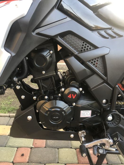 Продам  lifan sr220