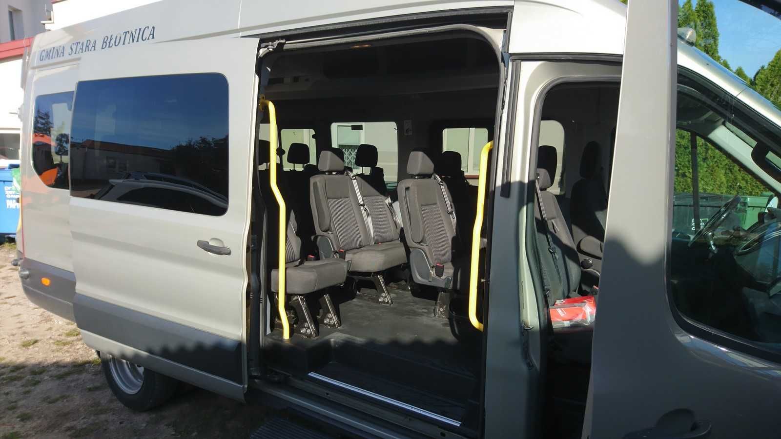 Ford Transit  wersja L4 Trend 18 osobowy z 2018 r.