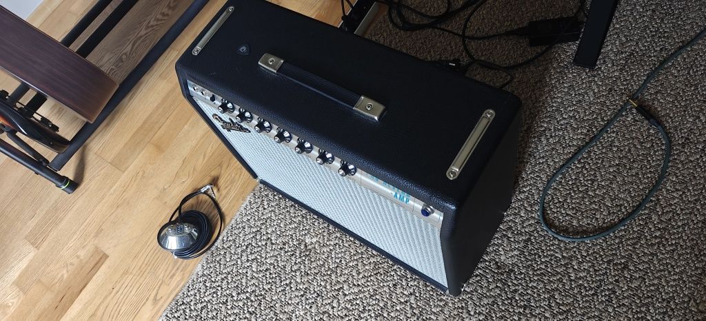 Fender 68 Custom Pro Reverb 40W Combo lampowe  wzmaciacz gitarowy