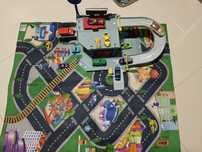 Stacja obsługi samochodów polecam  Matchbox City 11 autek mata z plane