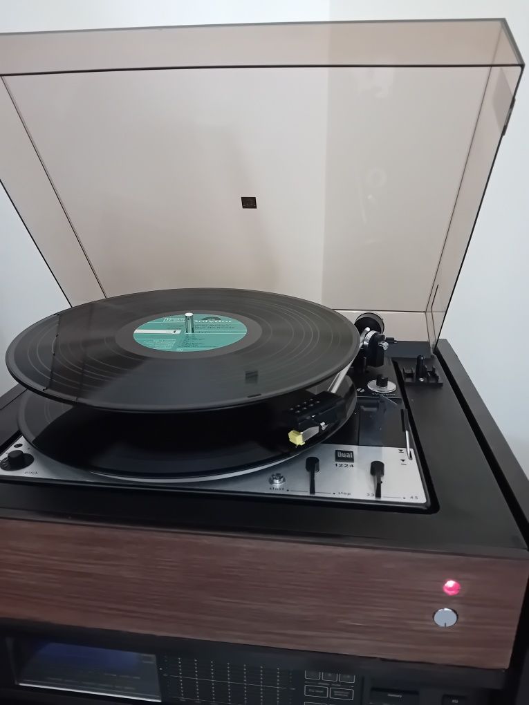 Gira-discos vintage DUAL