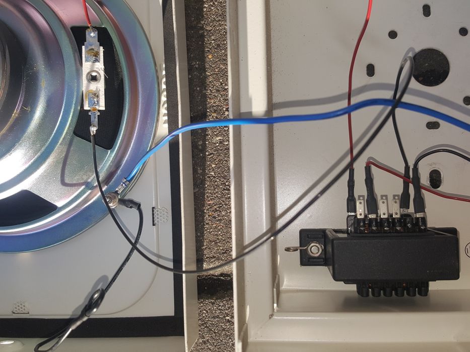 Głośnik BOSCH LBC3018/01 6W w obudowie