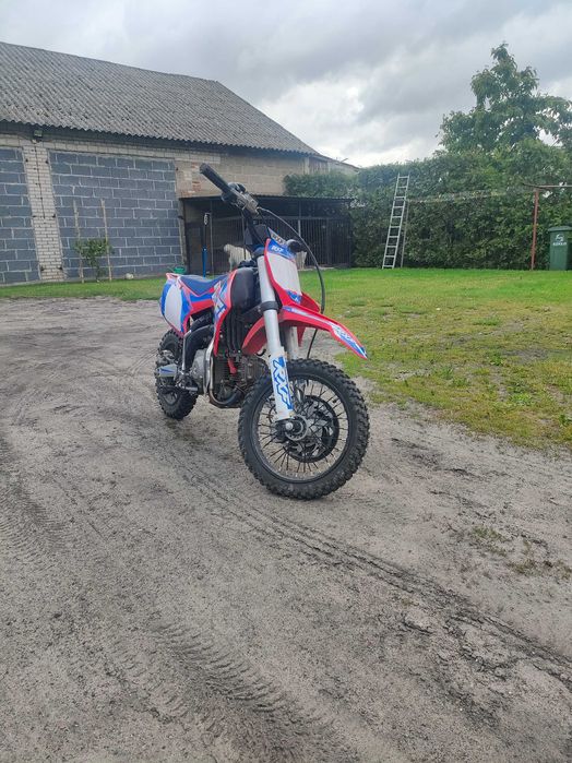 Apollo RXF Junior 110