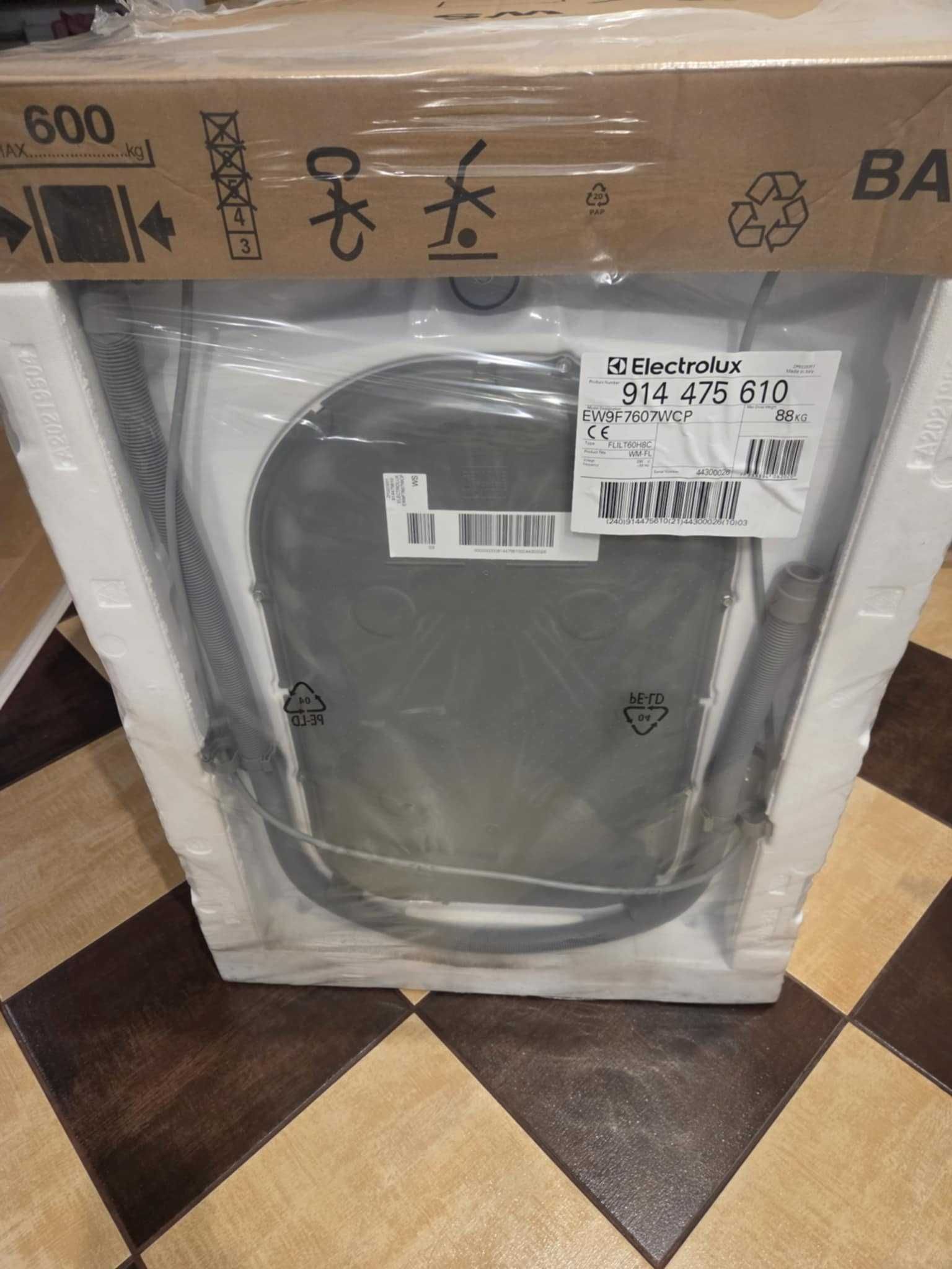 Pralka Electrolux  EW9F7607WCP nowa
