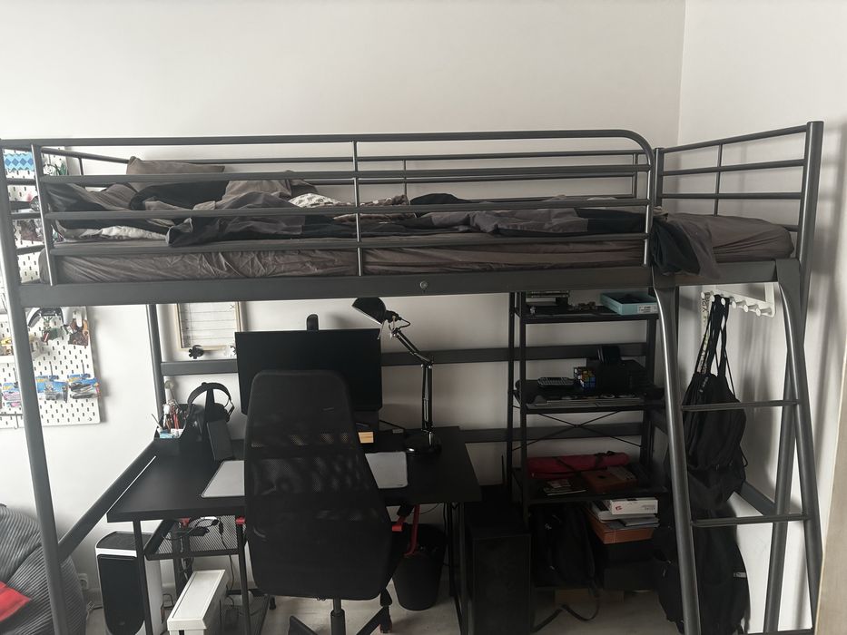 Lożko, antresola, ikea, svarta