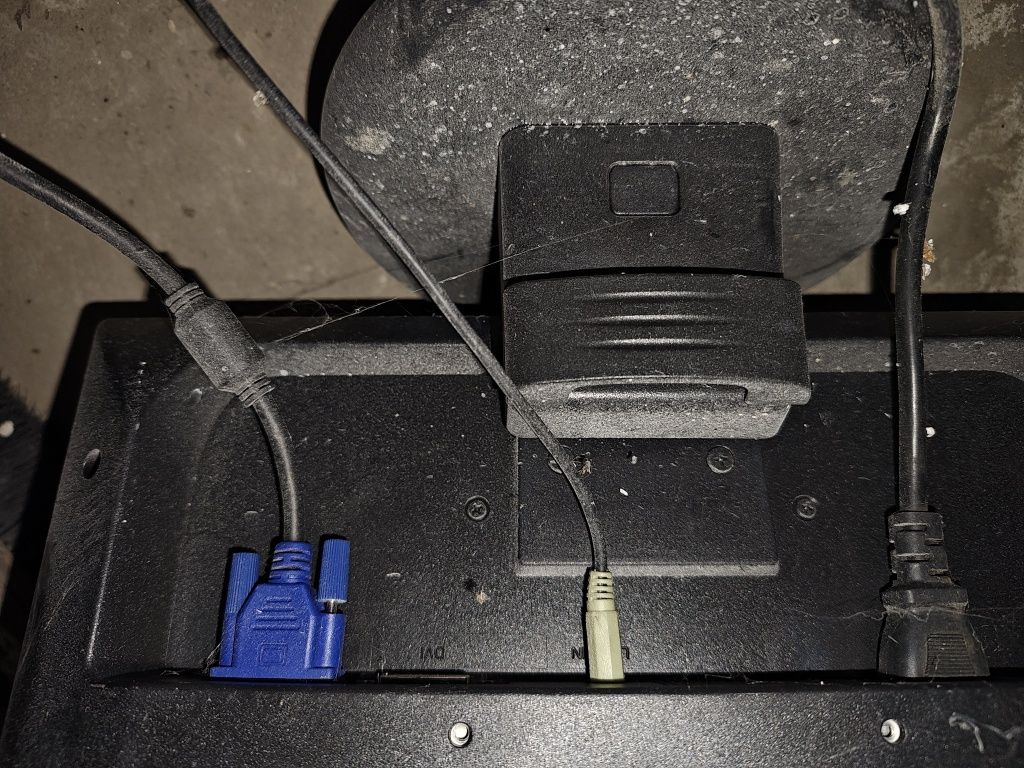 Sprzedam monitor LCD