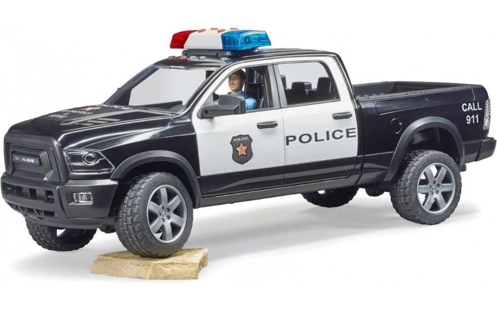 Поліцейський пікап Dodge RAM 2500 із фігуркою Bruder (Брудер) 02505
