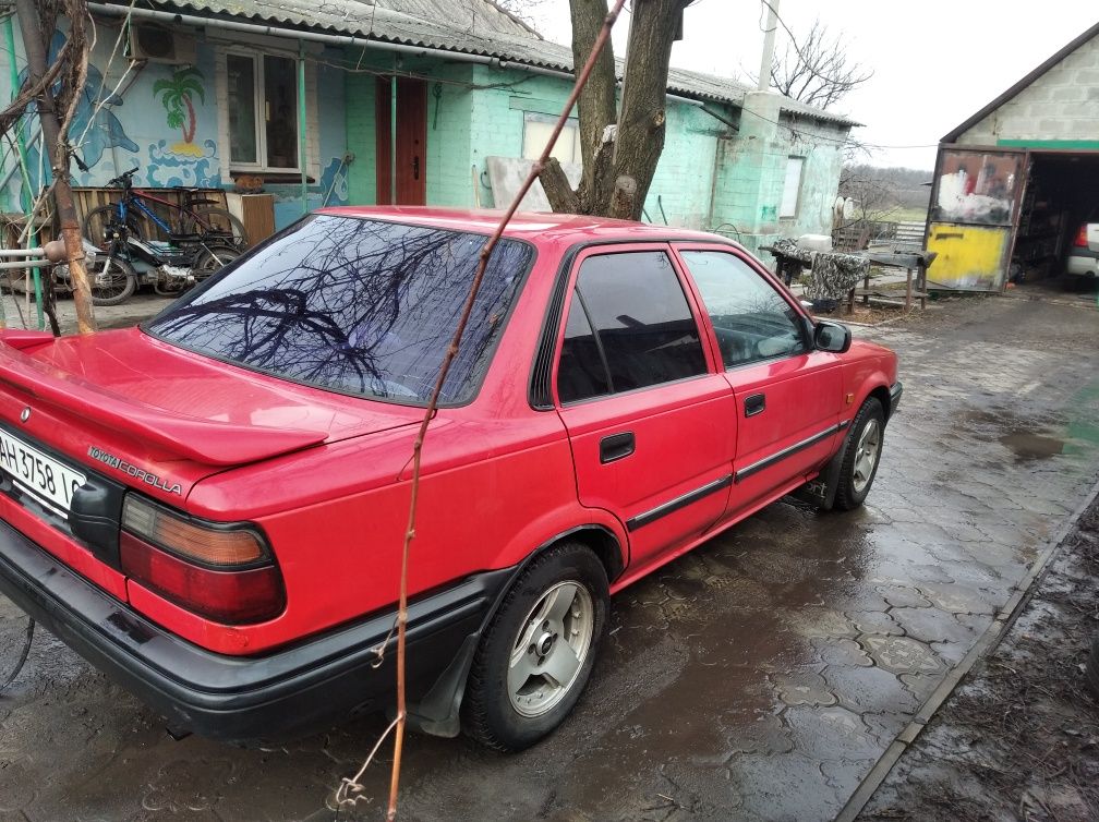 Продам авто Toyota Corolla