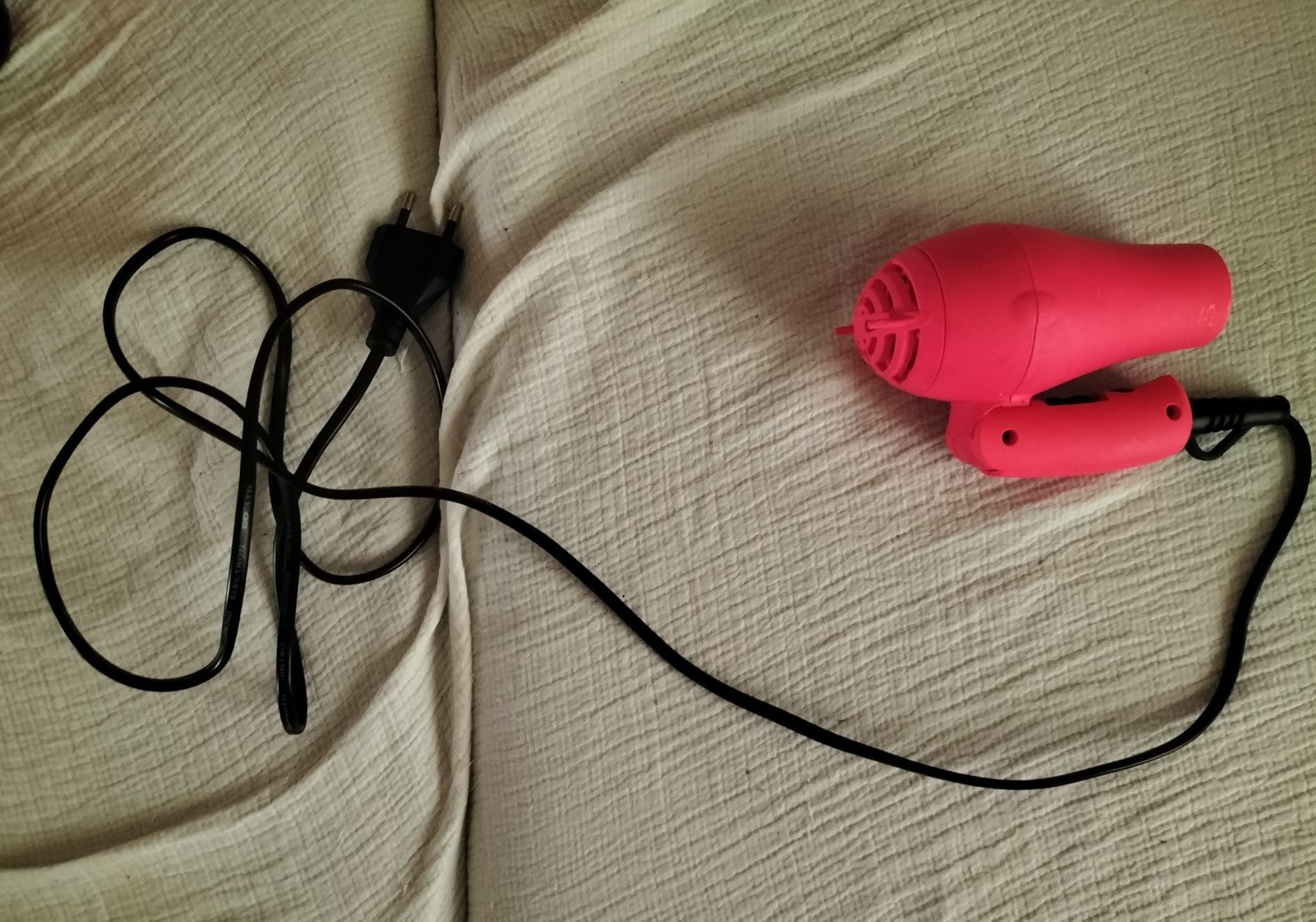 Secador de cabelo dobrável de viagem