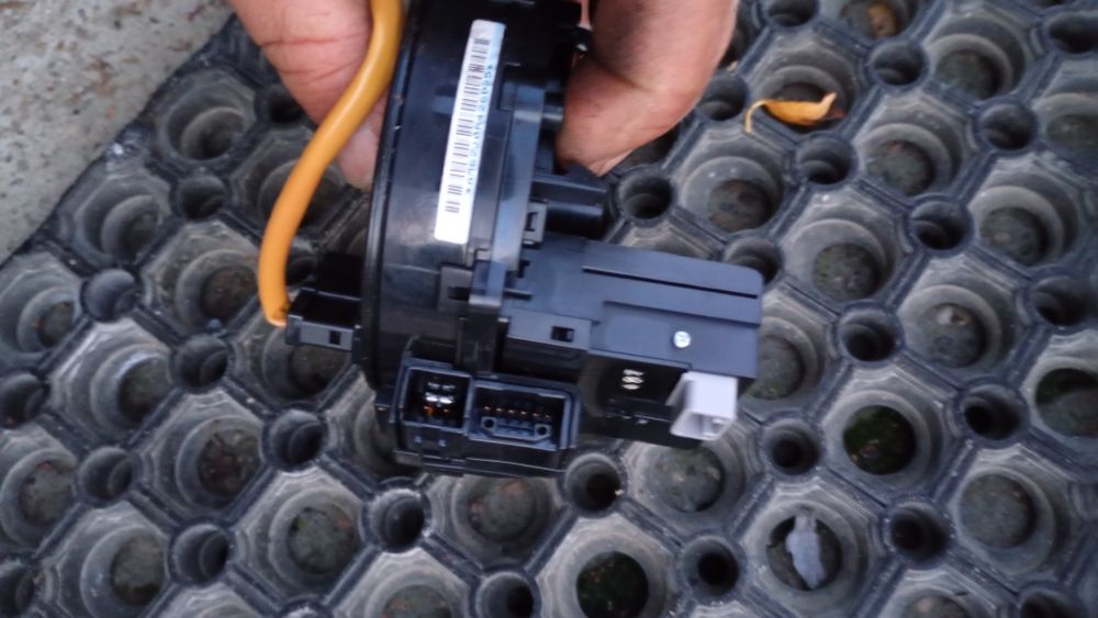 Suzuki Swift MK7 taśma airbag ESP oryginał