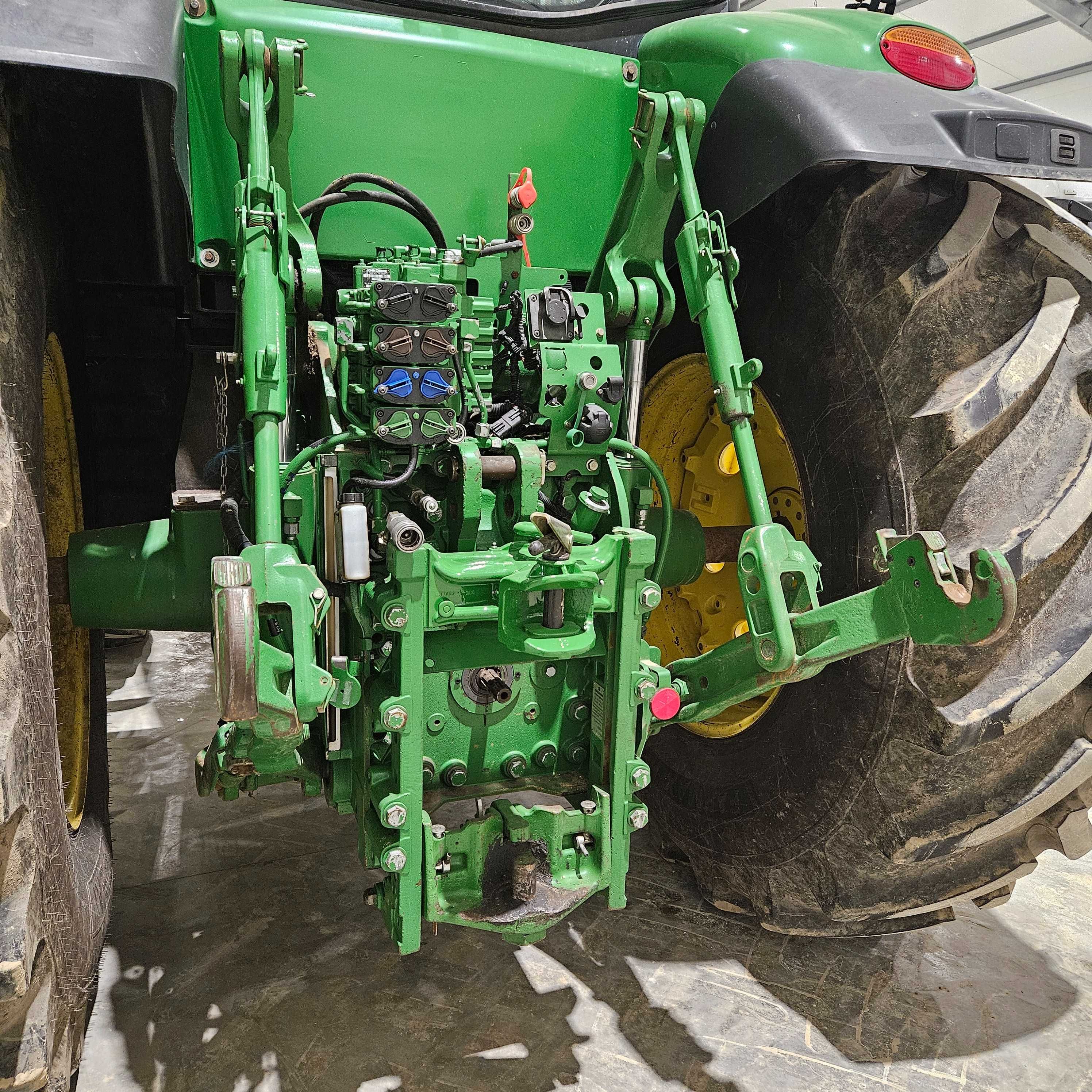 John Deere 7215r Przedni TUZ jak 7530.6830