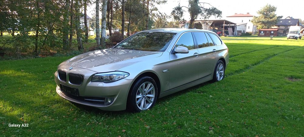 BMW 5 2.0 F11 diesel ładny,czysty,zadbany samochod gotowy do jazdy.