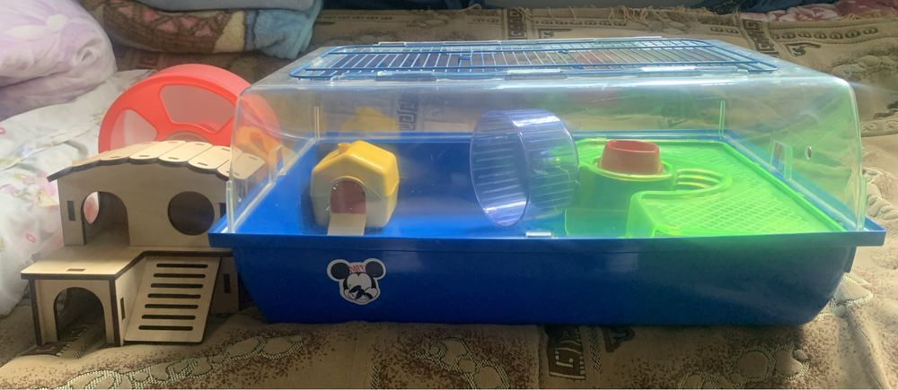 Продам клетку для хомяка