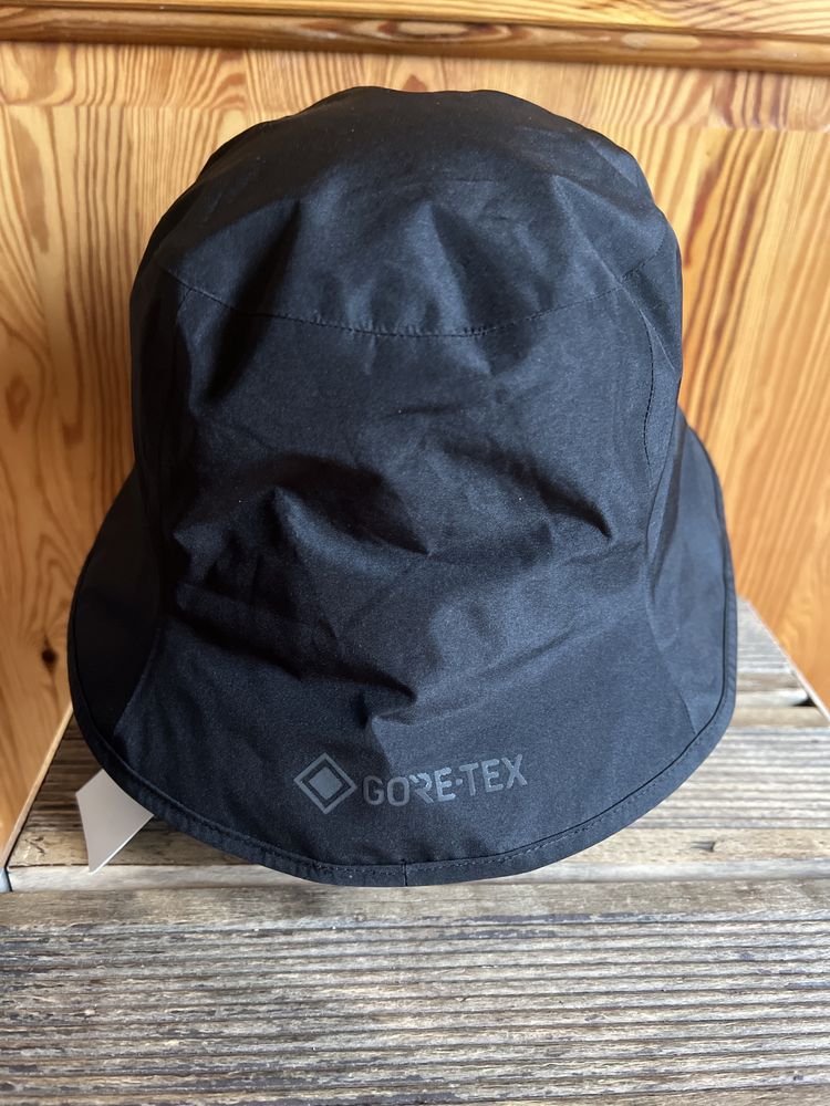 Sprzedam nowy (metki) kapelusz typu bucket firmy Adidas, adventure