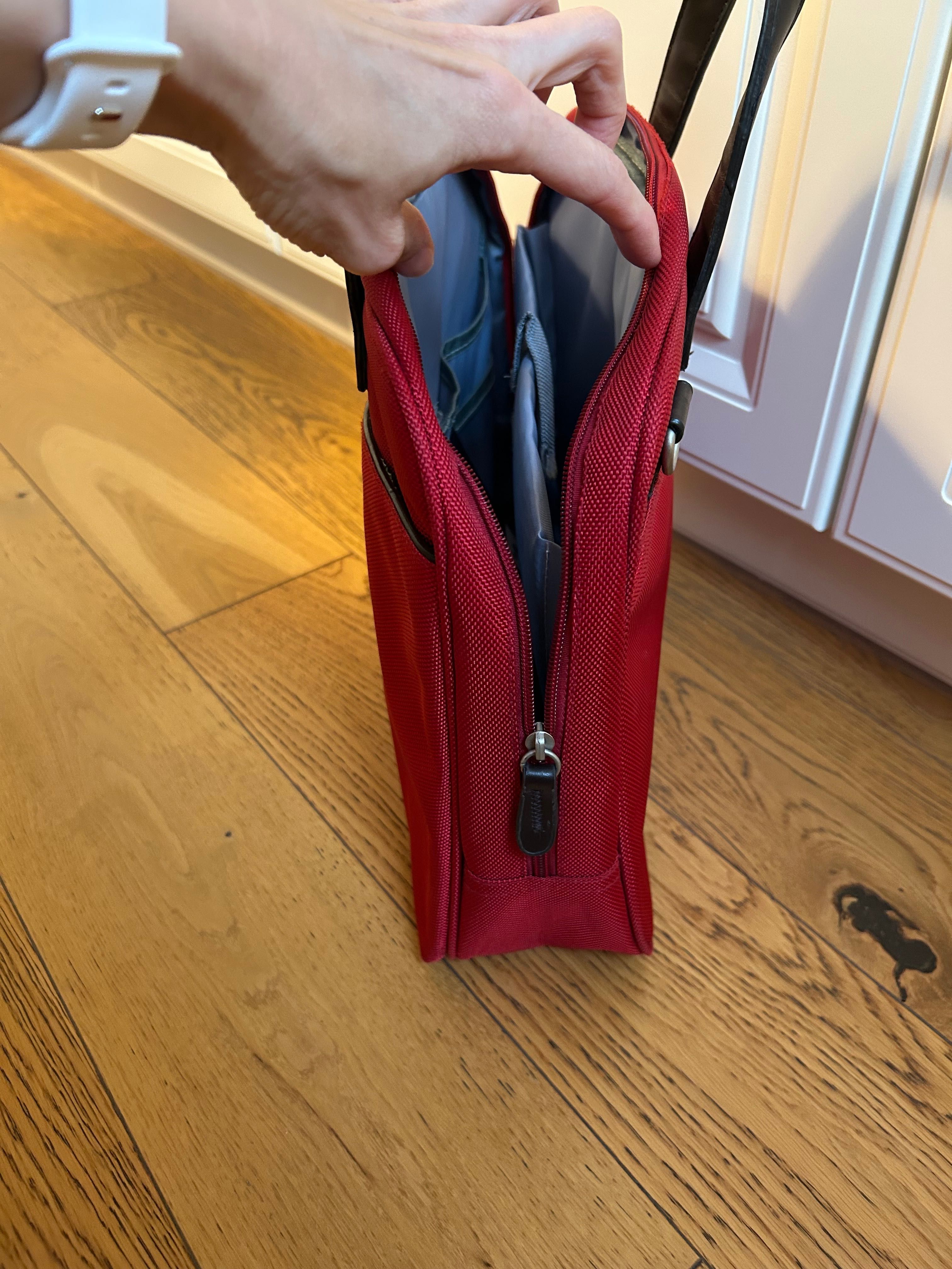 Torba na laptopa czerwona