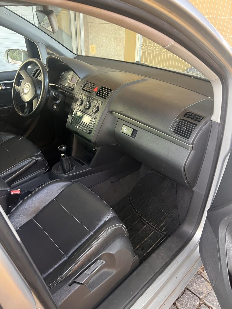 Volkswagen touran 7LUGARES 2.0TDI