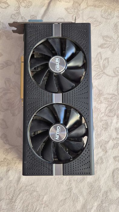 Gráfica sapphire Radeon Nitro+ 8GB GDDR5