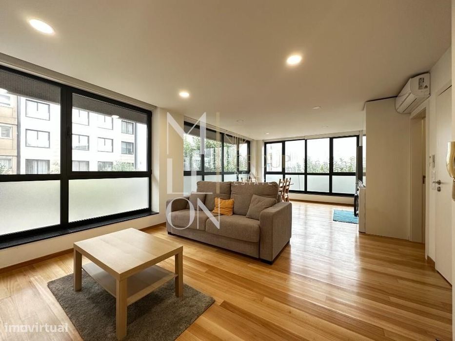 Apartamento T3 Remodelado e Convertido em 2 T1