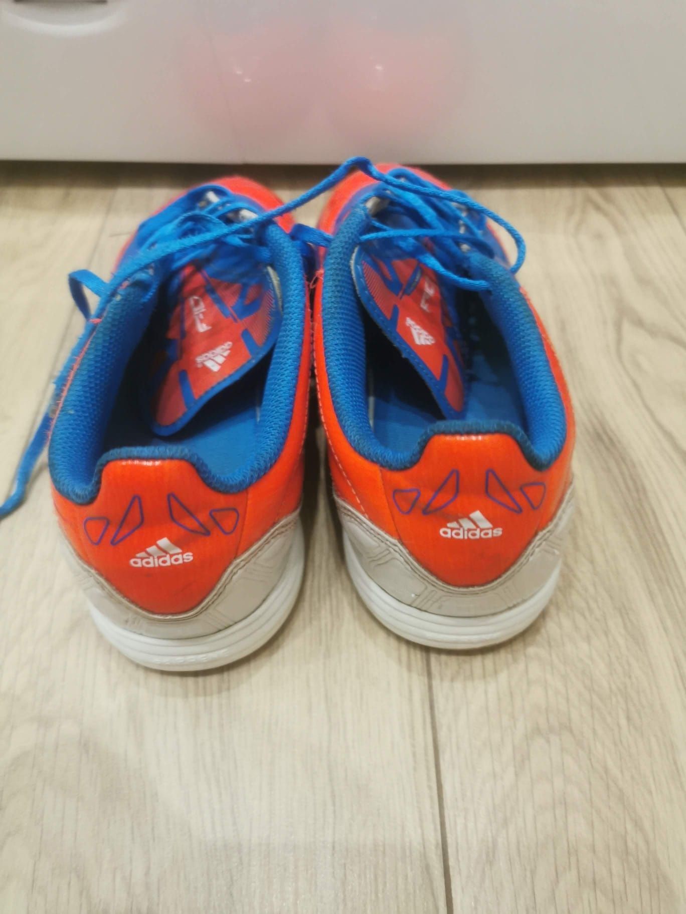 Buty sportowe adidas