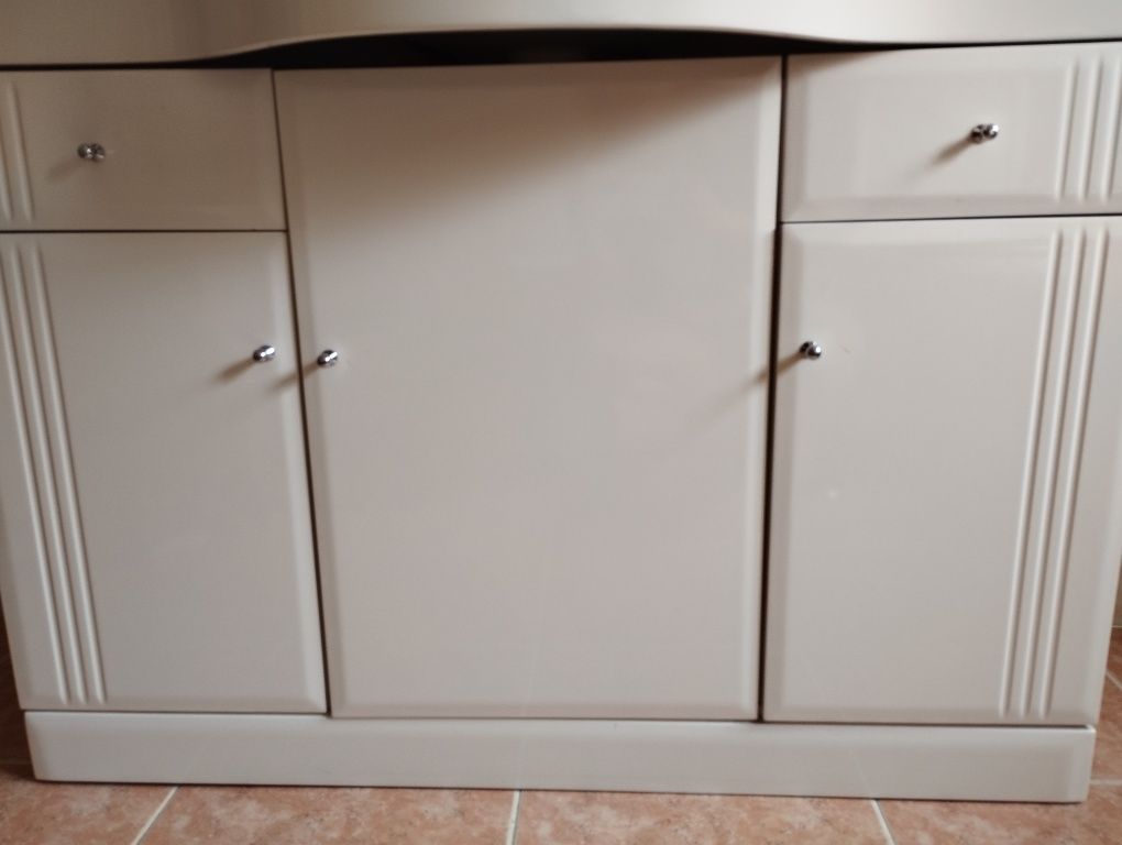 Móvel WC com lavatório