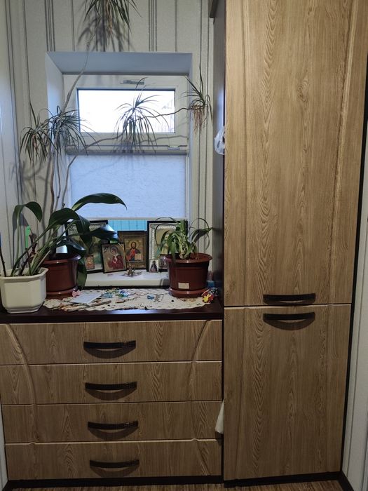 Комод с  пеналом