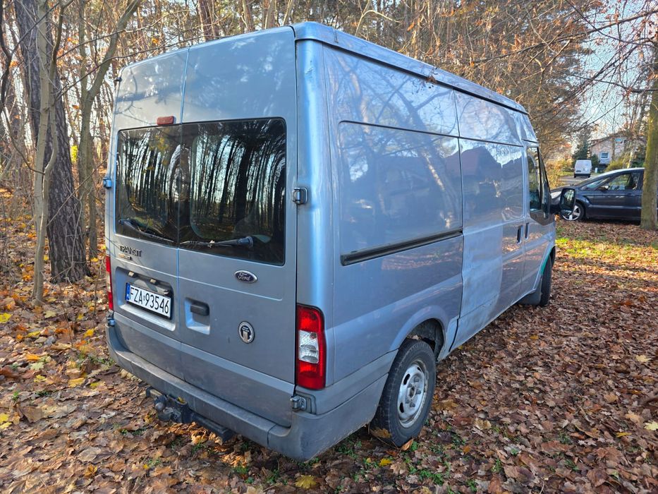 Ford transit blaszak rok 2007