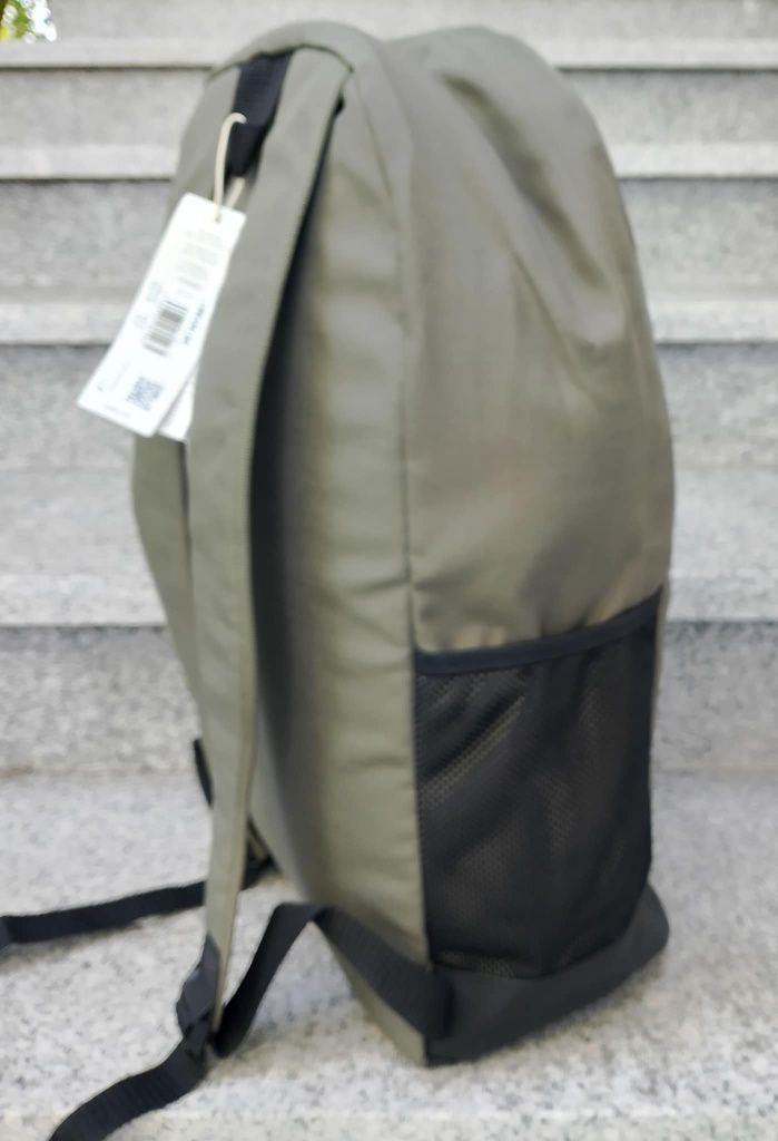 ADIDAS sportowy plecak Kolor KHAKI NOWY z metkami