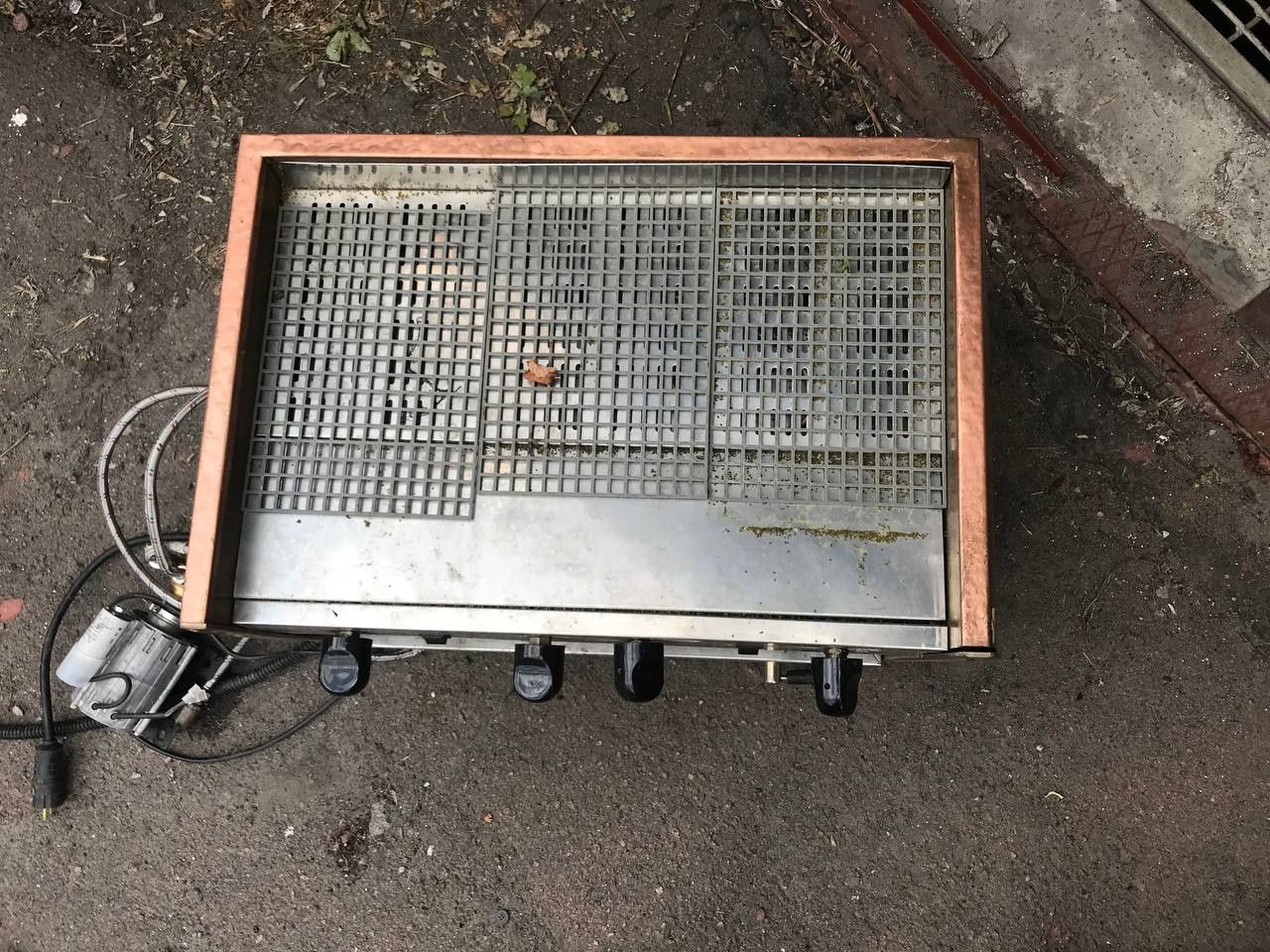 Профессиональная кофемашина.