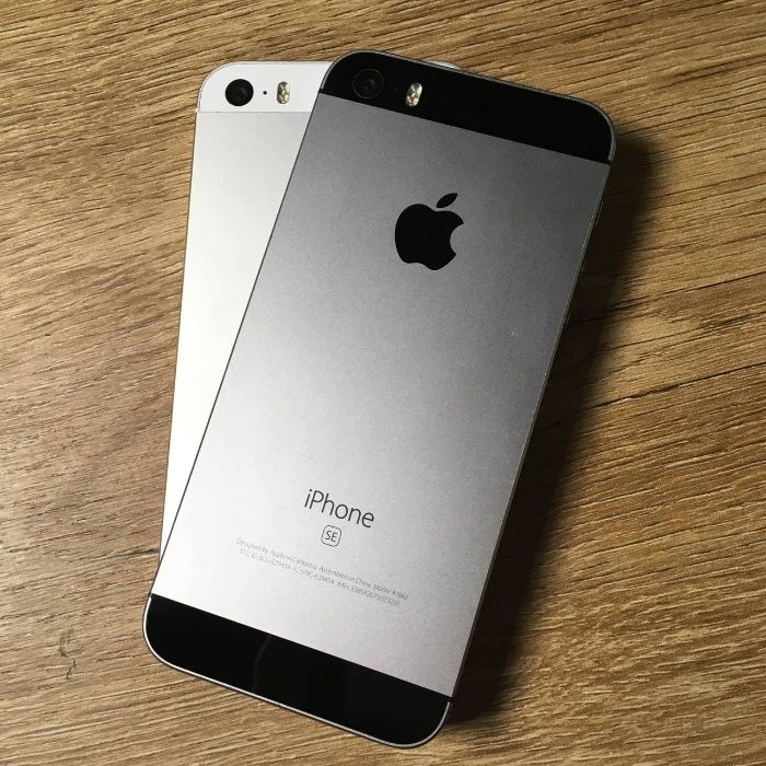 Продаю Apple iPhone SE телефон, айфон, оригінал