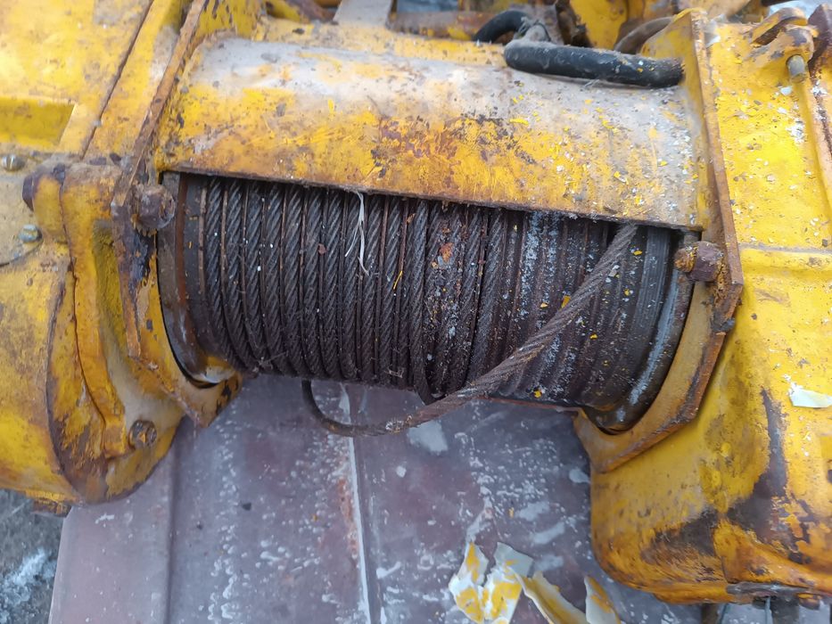 Продам два тельфера , 1 тонна