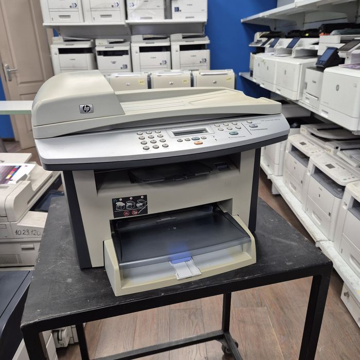 HP LaserJet 3052  мережевий. Як новий. Лазерний принтер сканер копір