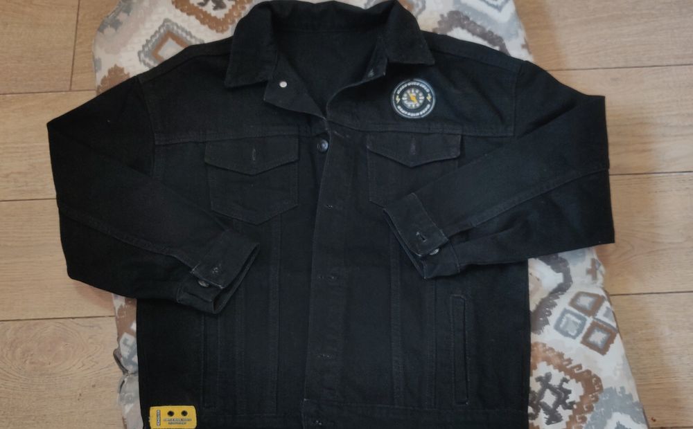 Джинсива чорна куртка, 158. Підліткова куртка