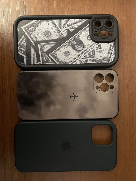 Чехол чохол на Айфон 12 про