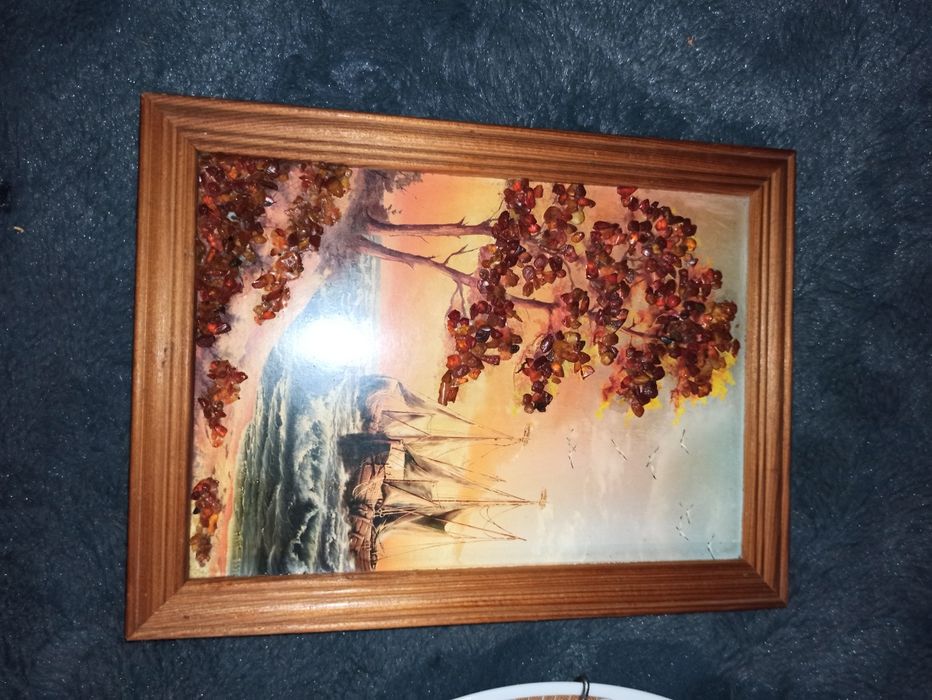 Sprzedam piękny obraz klejony bursztynów