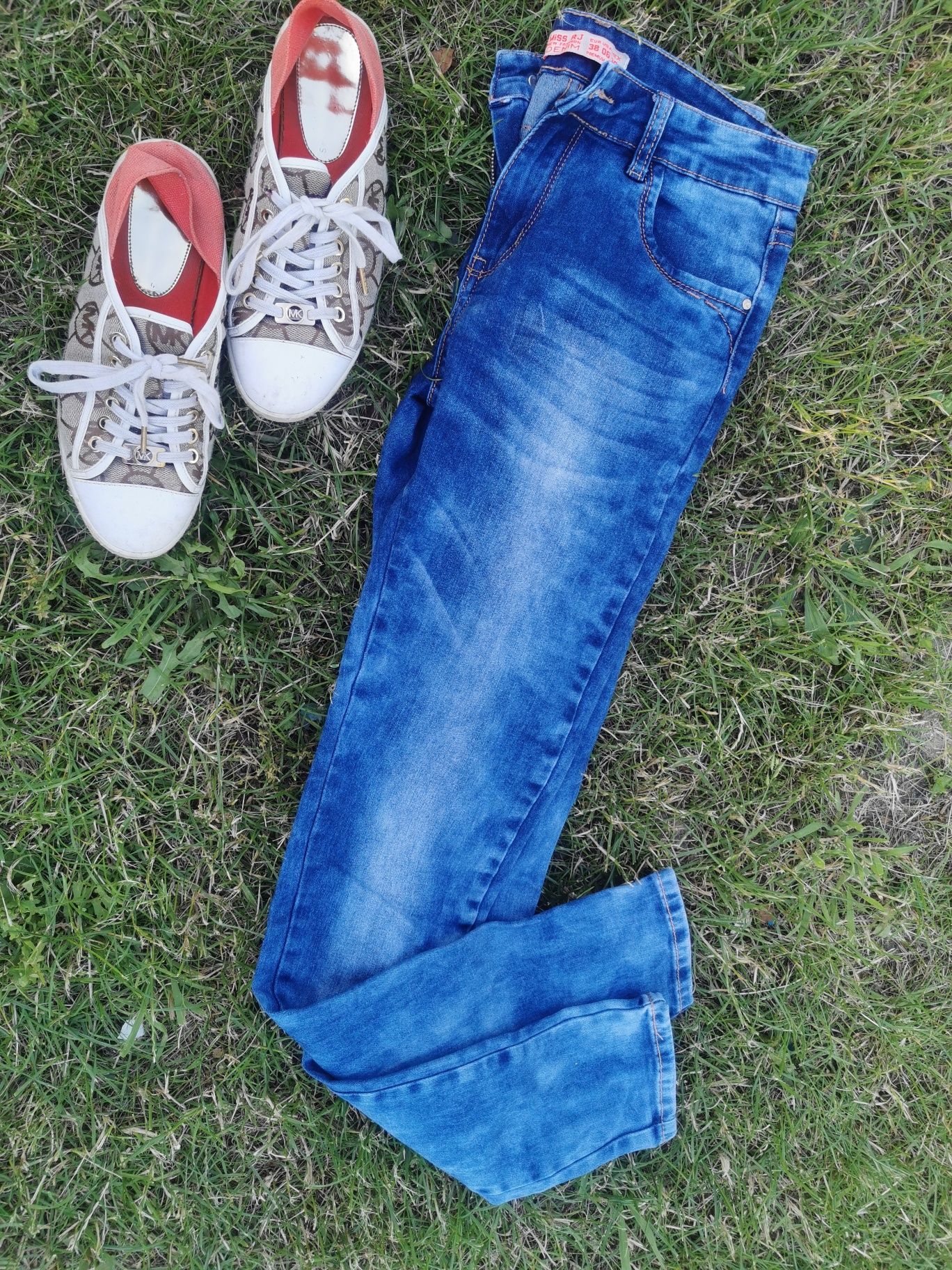 Klasyczne spodnie jeansy miss rj r. 38