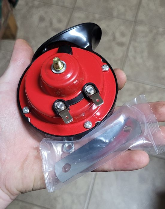 Buzina 12V nova 410Hz